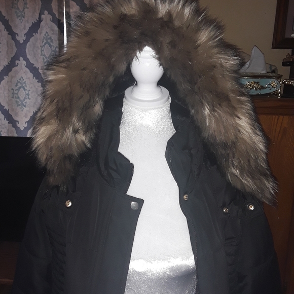 INTL D.ET.A.I.L.S Hooded Faux Winter Coat - Picture 3 of 4